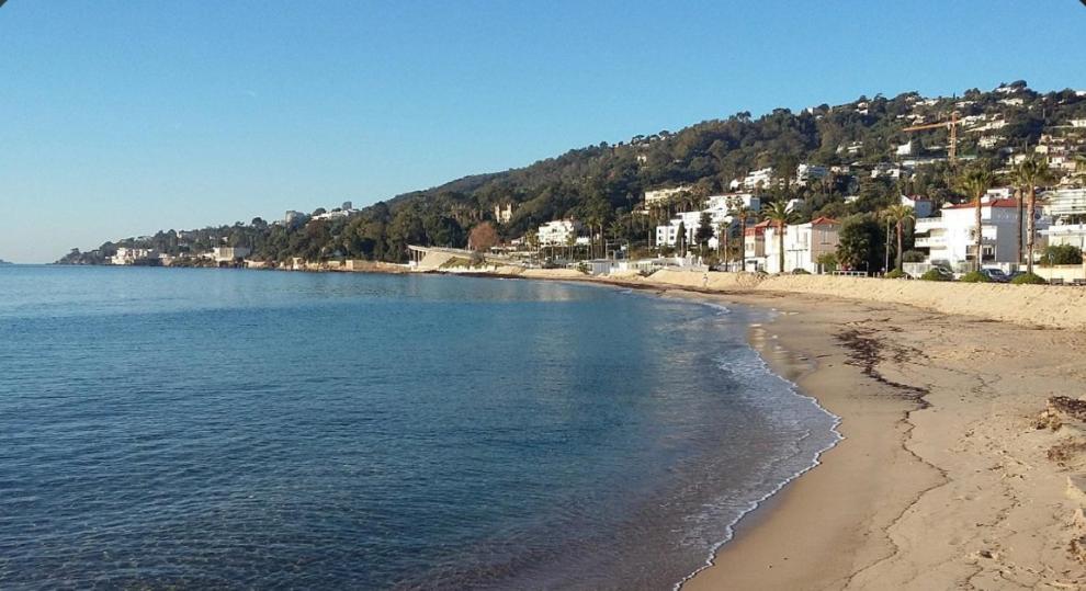 Spacieux Studio A Golfe Juan 2 Minutes Des Plages Vallauris Eksteriør bilde